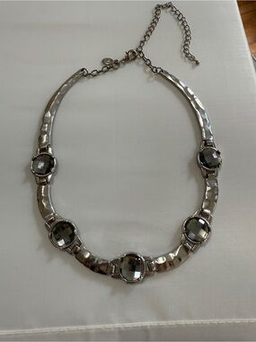 Cookie Lee Vintage Hammered Silvertone & Faceted Crystals Necklace